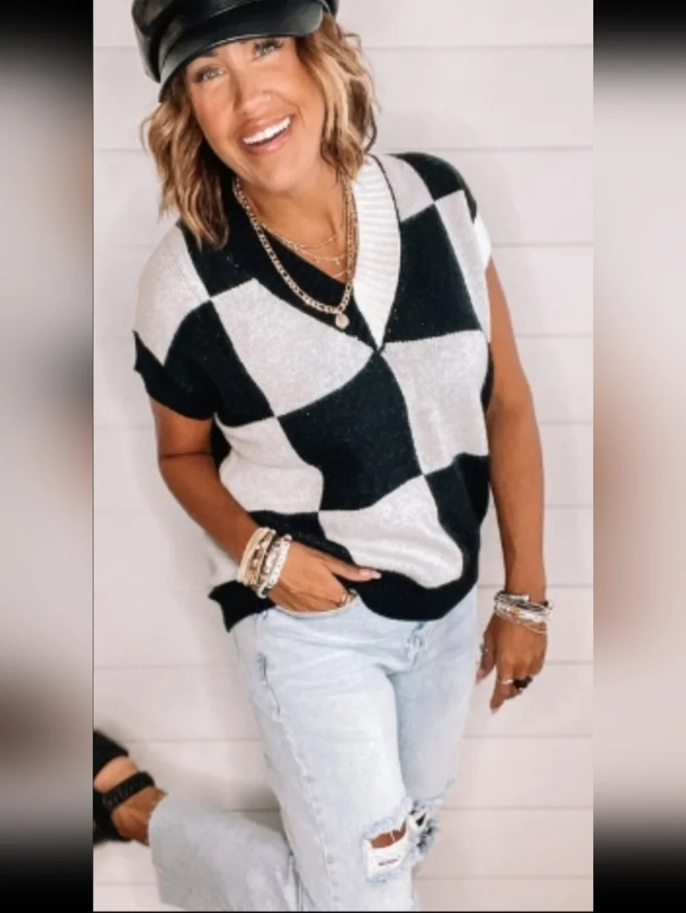🏁NWT Listicle "Check Me Out😘Sweater Vest" Blk🖤&Wht🤍Check🏁 Small • Oversized - Picture 1 of 12